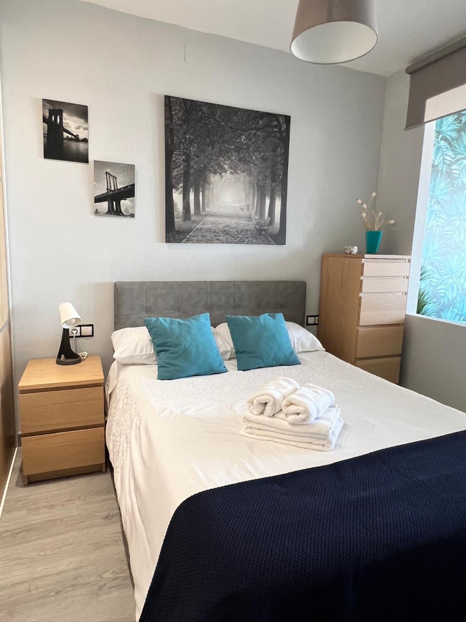 Espectacular Apartamento Junto Al Mar, Con Piscina En Málaga Exterior foto