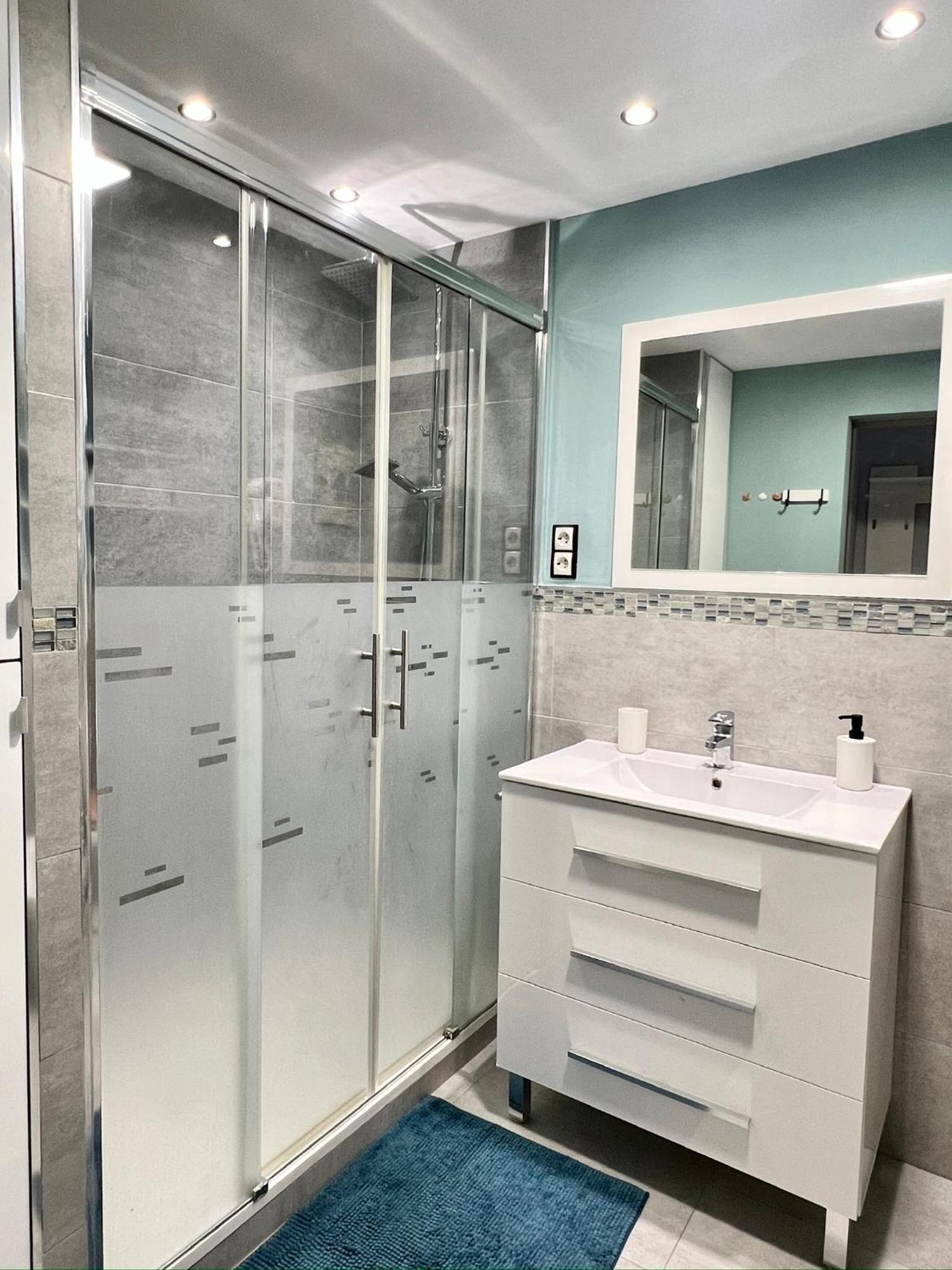 Espectacular Apartamento Junto Al Mar, Con Piscina En Málaga Exterior foto