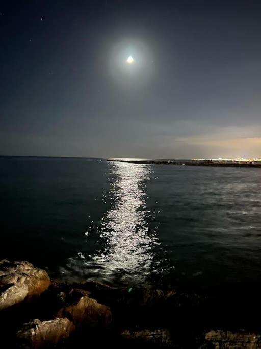 Espectacular Apartamento Junto Al Mar, Con Piscina En Málaga Exterior foto