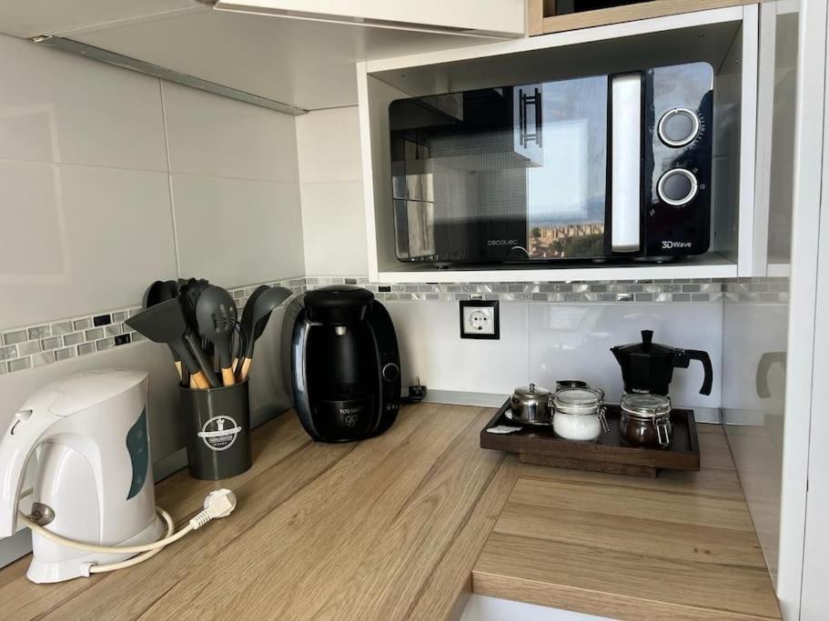 Espectacular Apartamento Junto Al Mar, Con Piscina En Málaga Exterior foto
