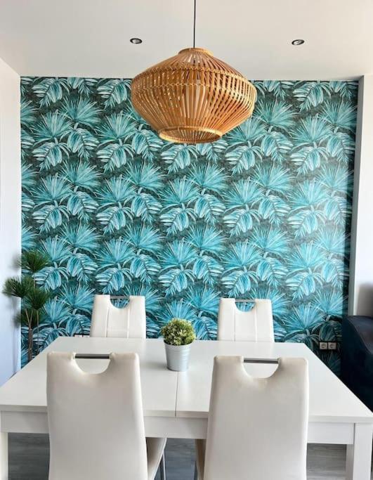 Espectacular Apartamento Junto Al Mar, Con Piscina En Málaga Exterior foto