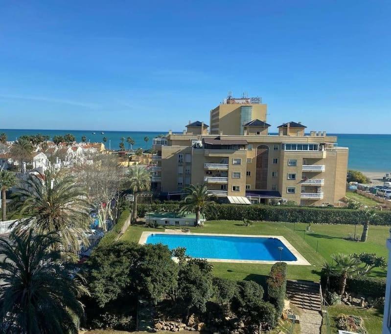 Espectacular Apartamento Junto Al Mar, Con Piscina En Málaga Exterior foto